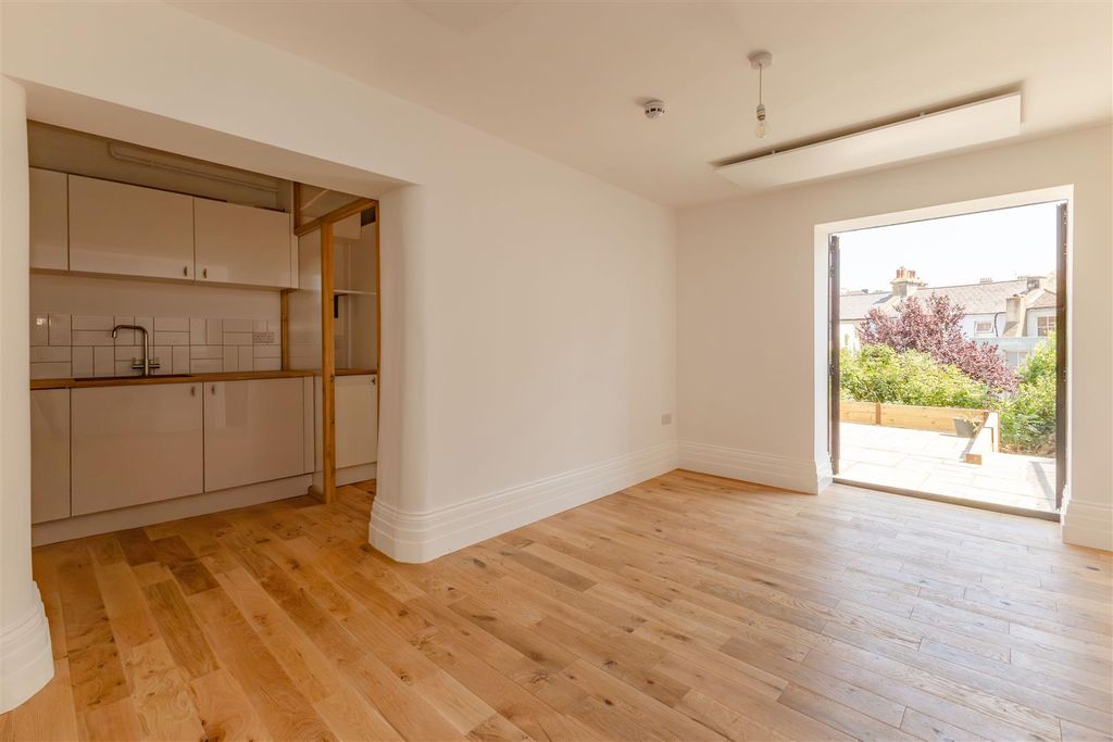 Property photo 3 of 27 Img_9094.Jpg