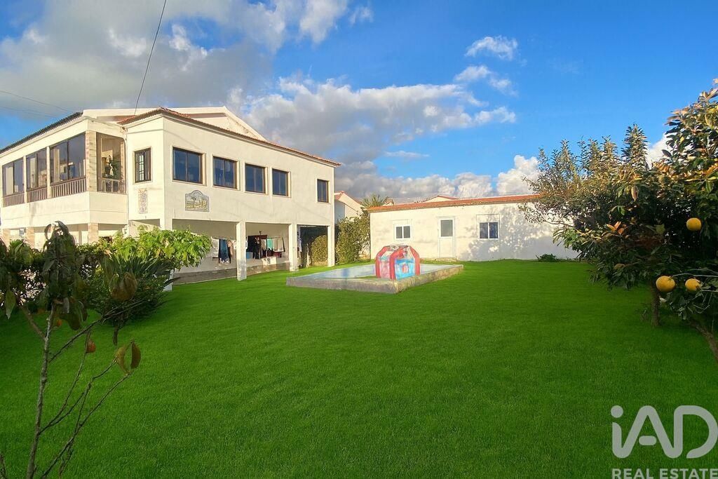 Property photo 2 of 26