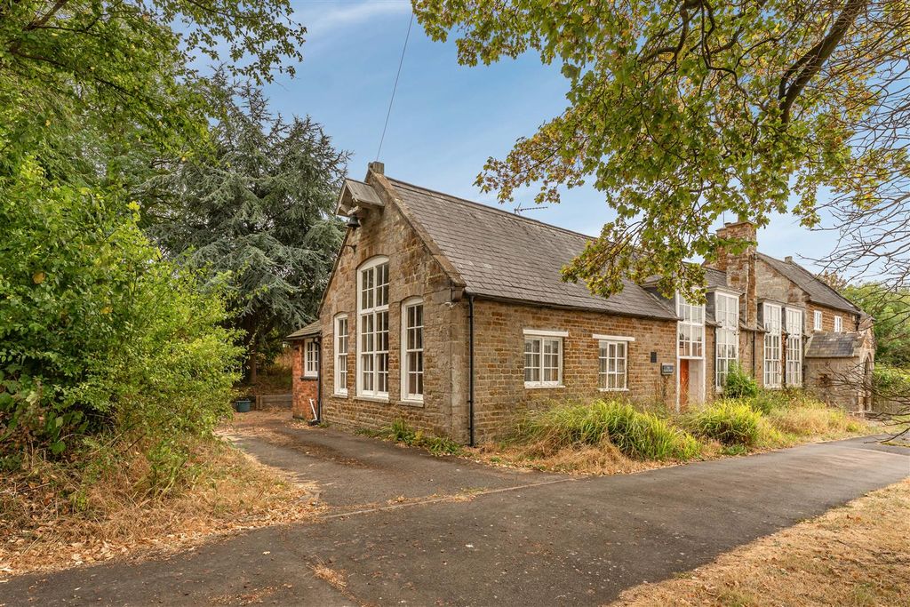 Property photo 1 of 23 The Old School, Moreton Pinkney-2.Jpg