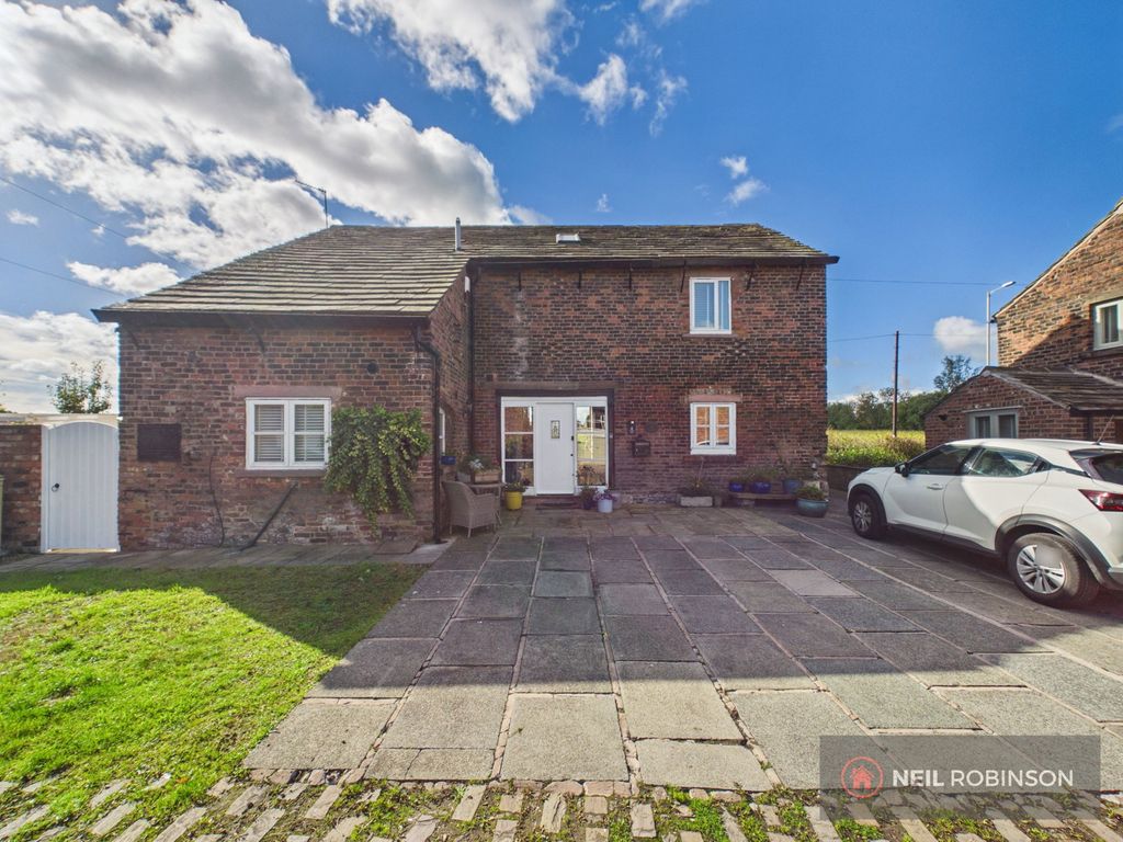 Property photo 1 of 36