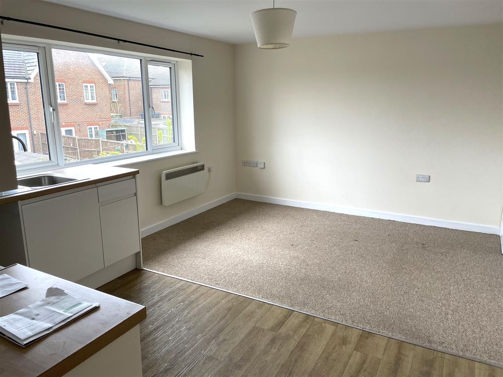 Property photo 3 of 6 Img_5501.Jpg