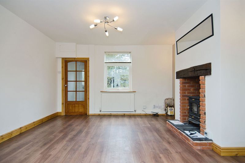 Property photo 3 of 14 Photo 5