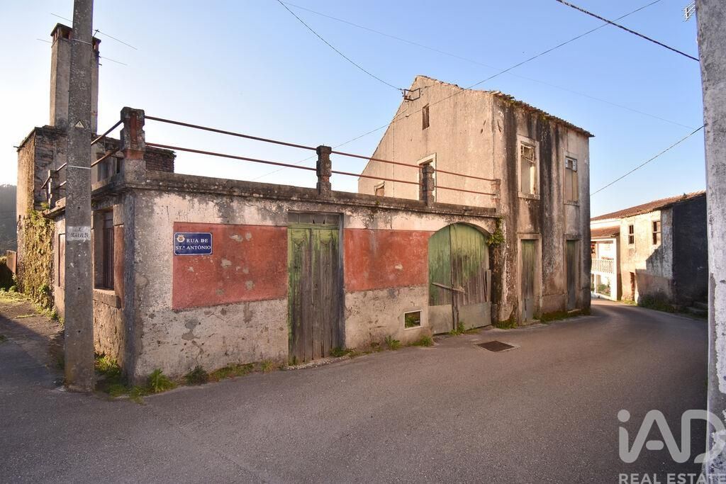 Property photo 1 of 25