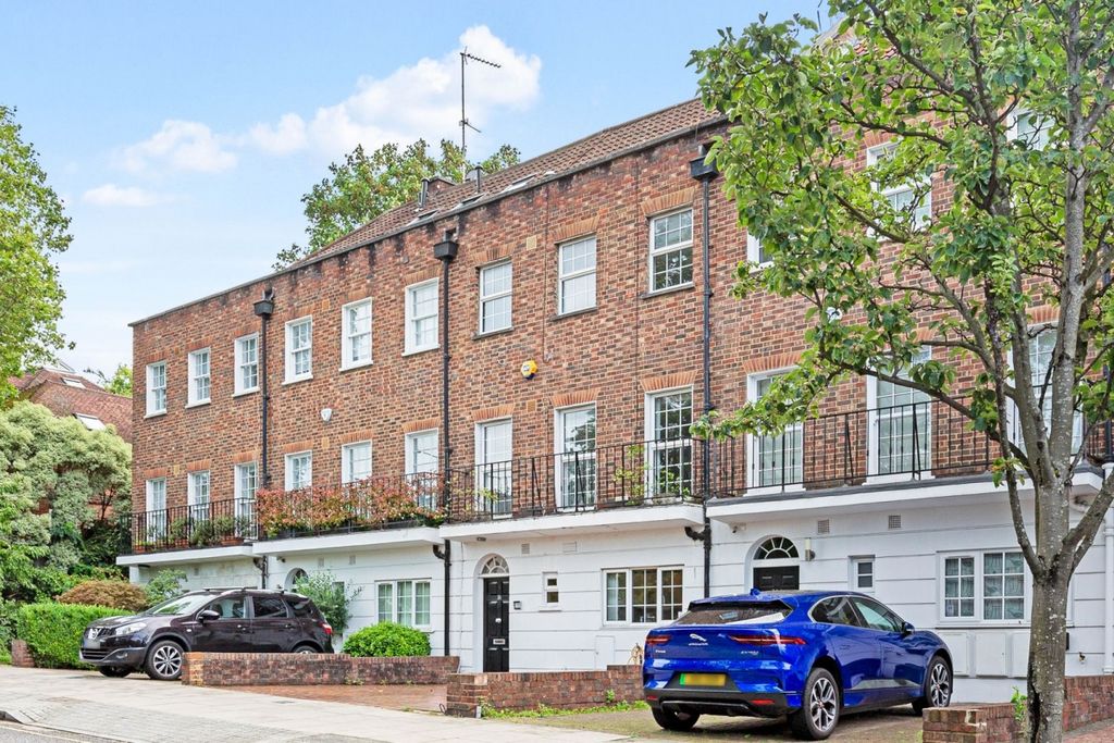 Property photo 1 of 15 External