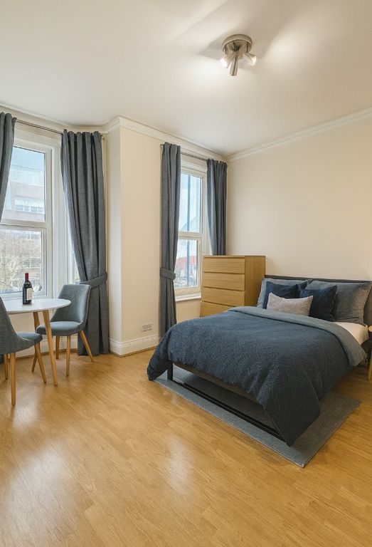 Property photo 2 of 6