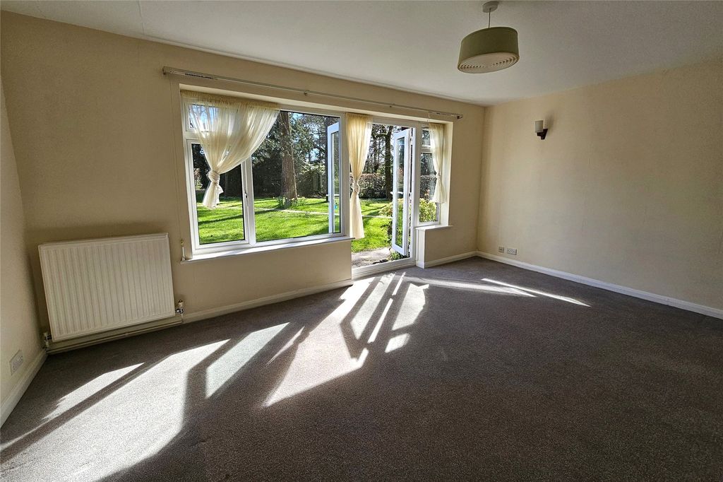 Property photo 3 of 15 Picture No. 34