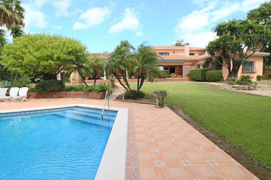 Property photo 1 of 33