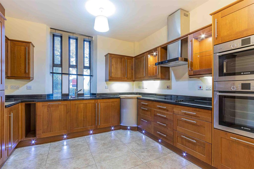 Property photo 3 of 17 Old Police Station 2-8.Jpg