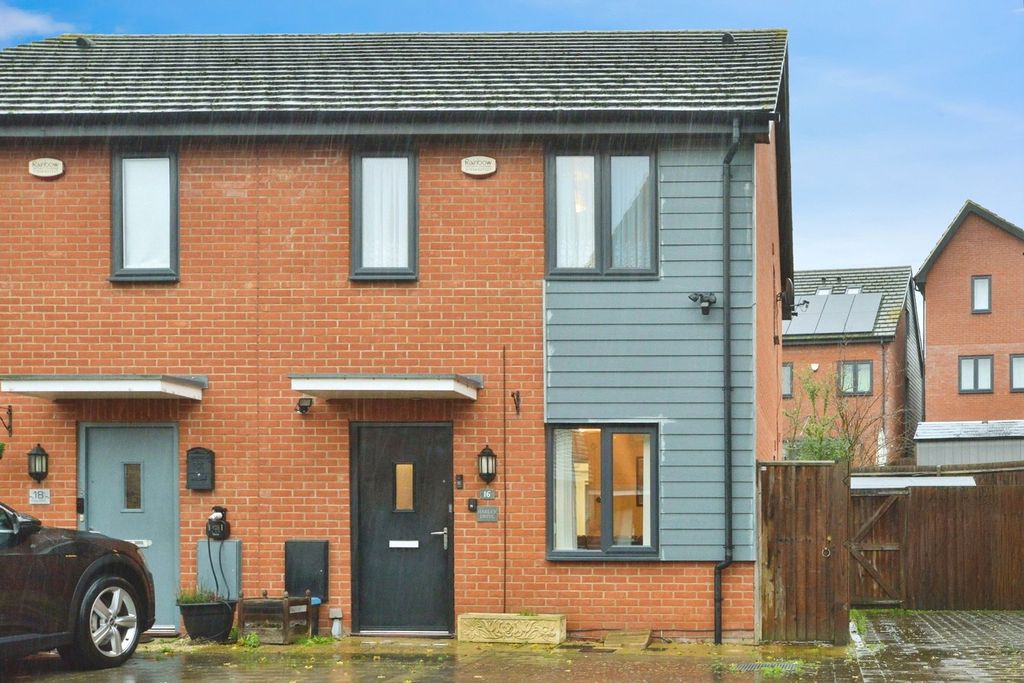 Property photo 1 of 17 Photo