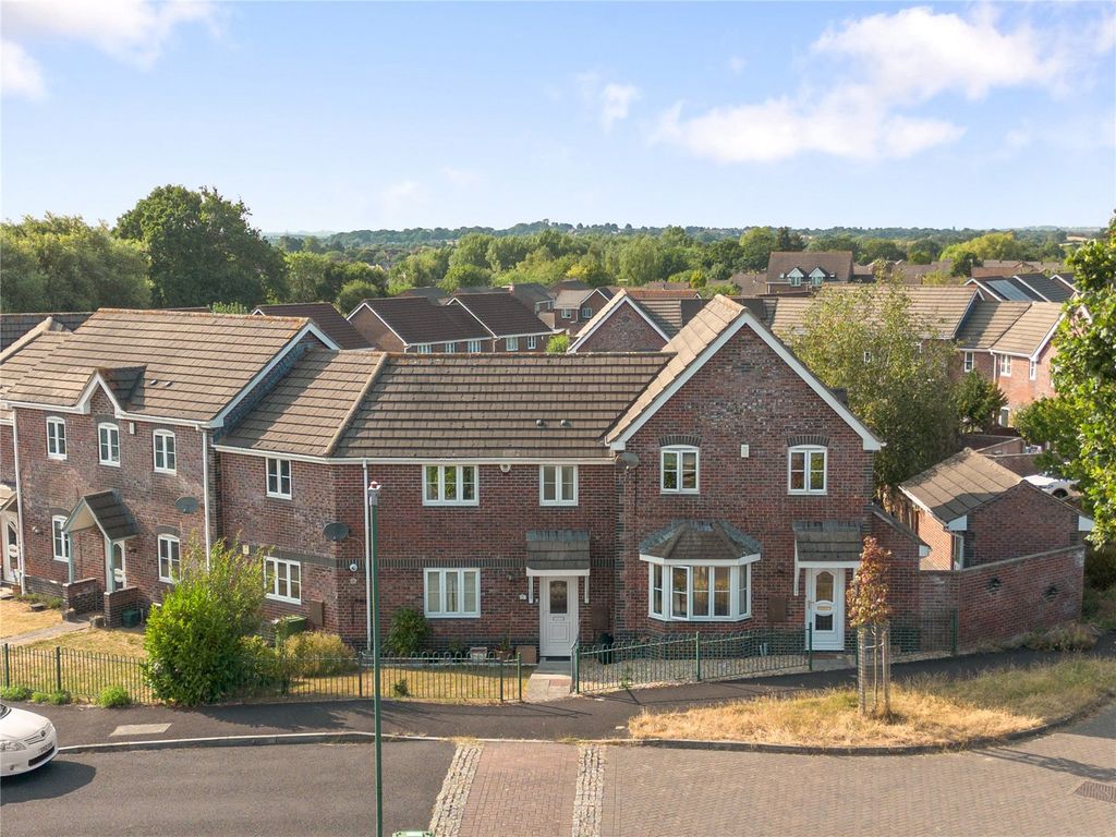 Property photo 1 of 19 Picture No. 07