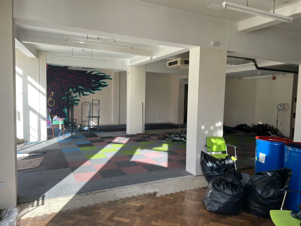 Property photo 3 of 10 Img_9662.Jpg