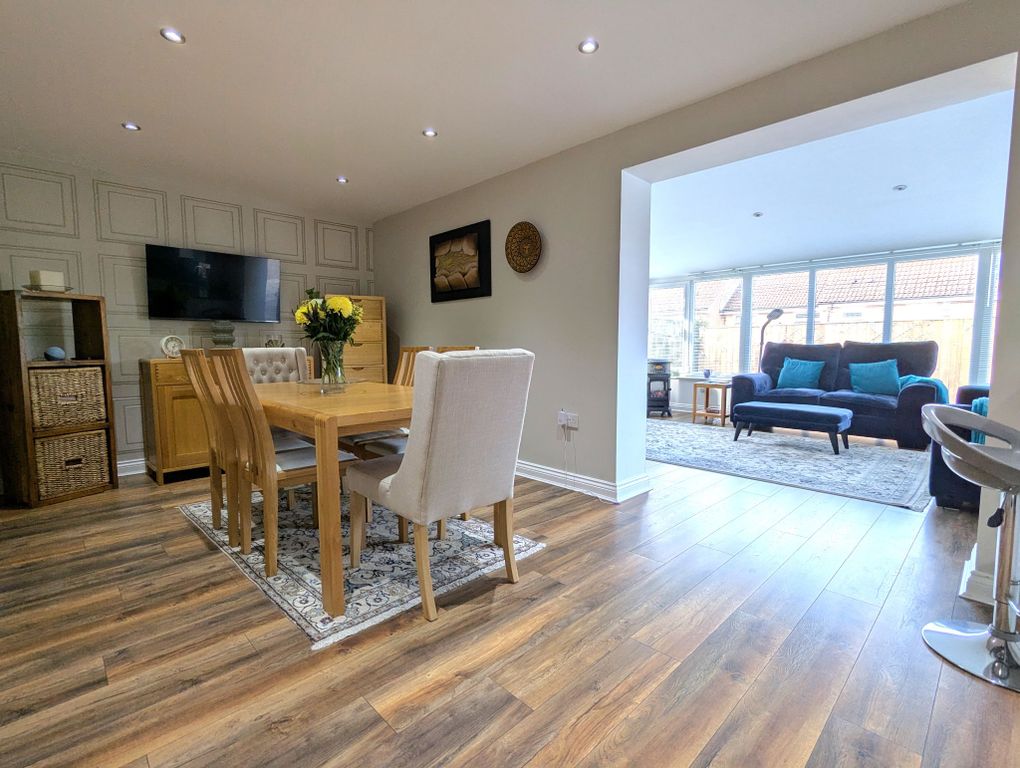 Property photo 3 of 23 Photograph 3