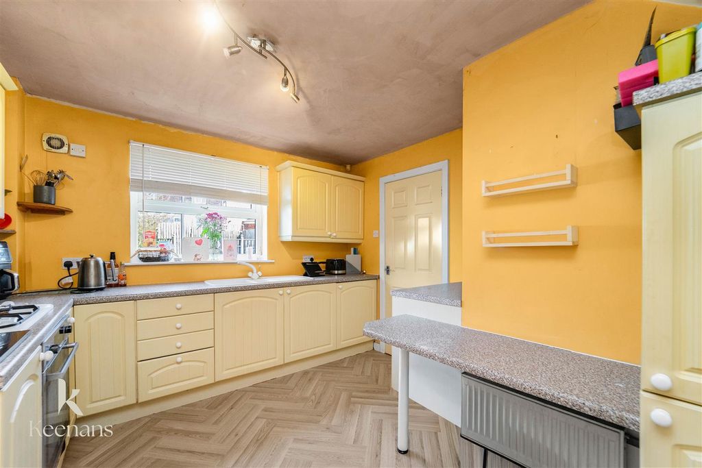 Property photo 3 of 28 3.Jpg