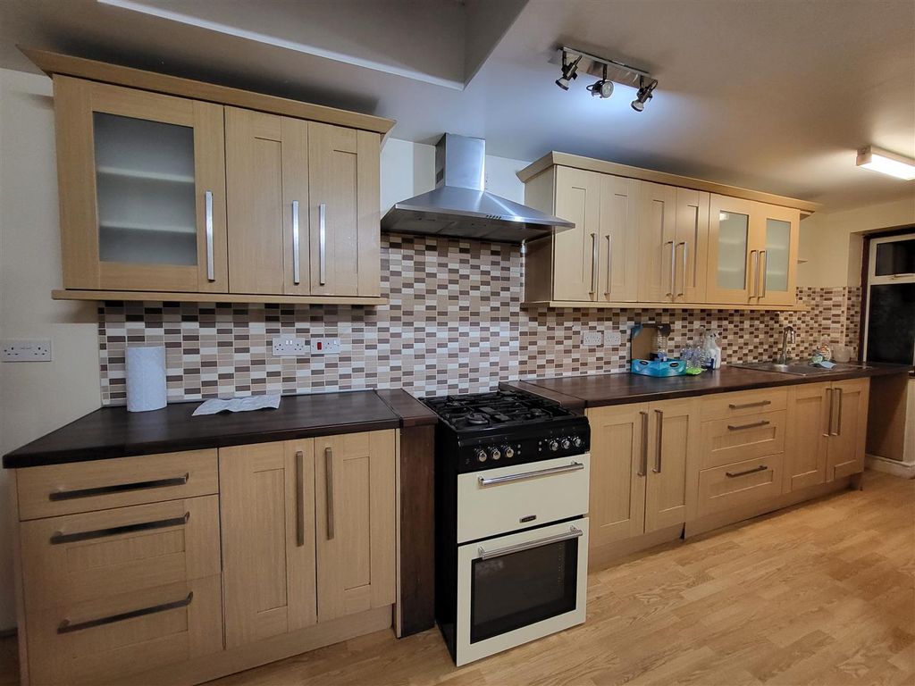 Property photo 1 of 7 20251014_204919.Jpg