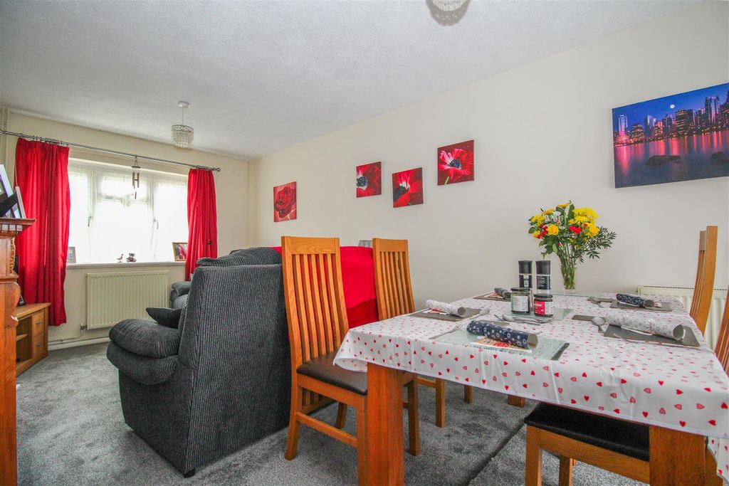 Property photo 2 of 10 Img_0475.Jpg