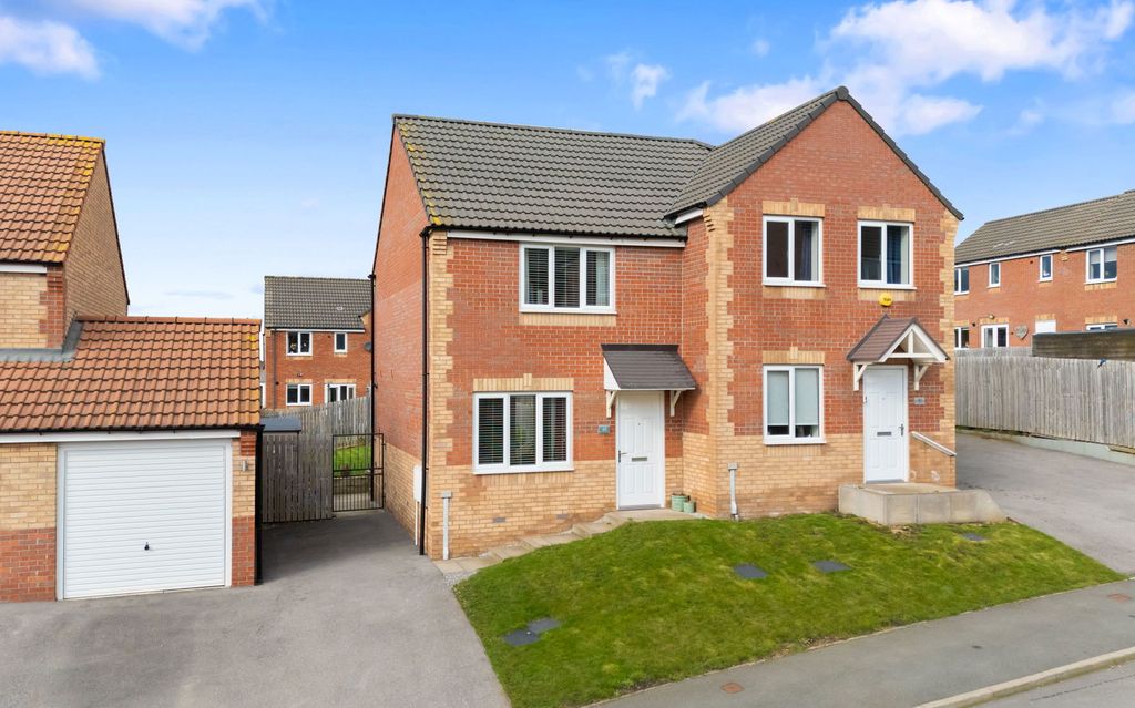 Property photo 1 of 22