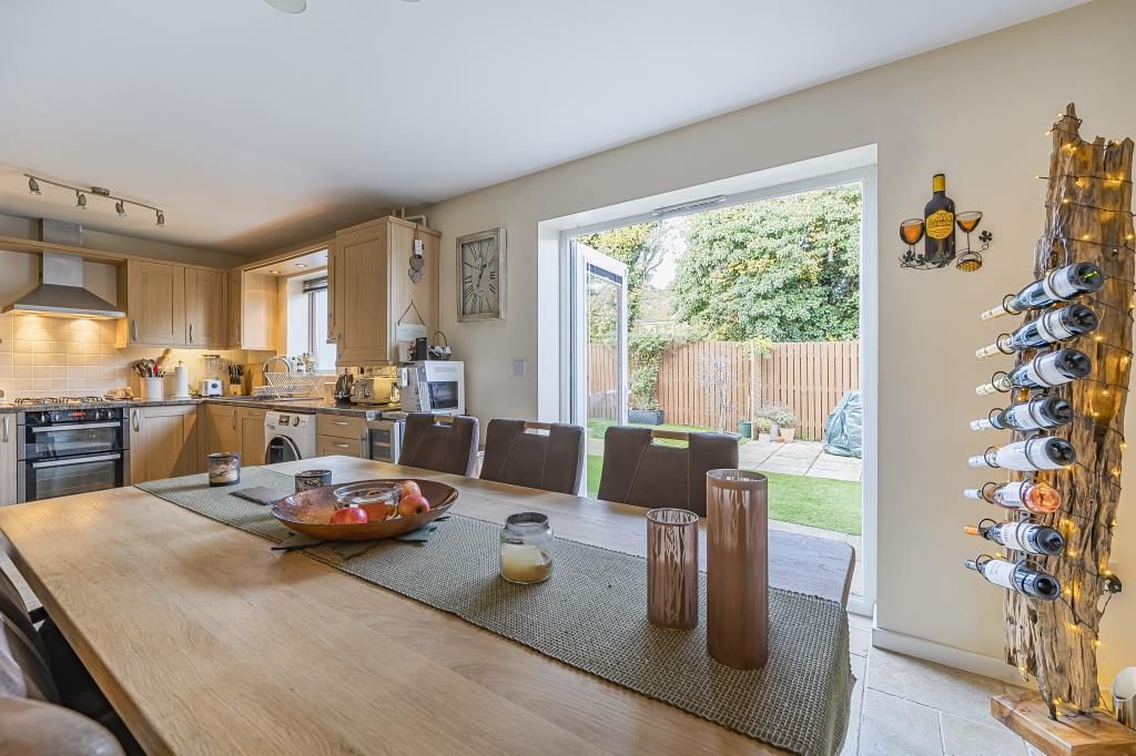 Property photo 3 of 25 Dining Area