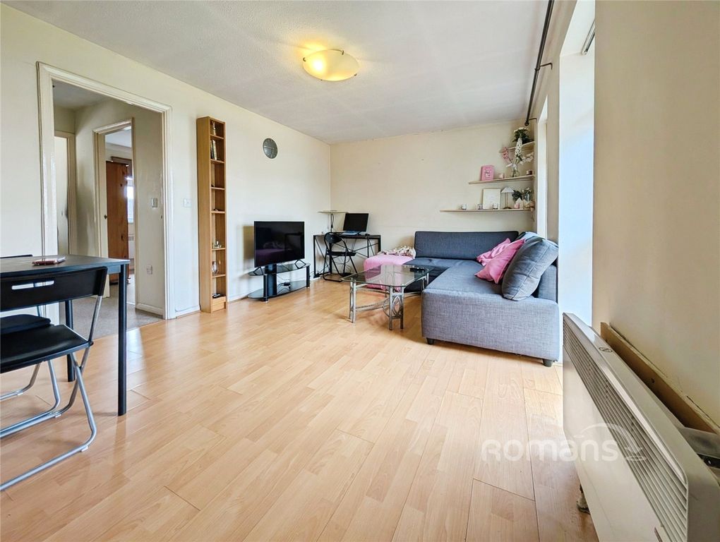 Property photo 3 of 10 Picture No. 11