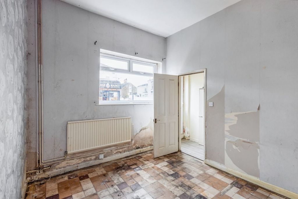 Property photo 3 of 10 Image 3