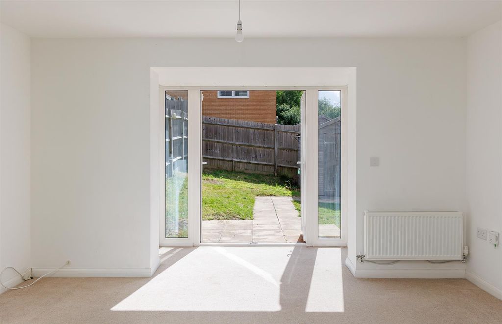 Property photo 2 of 19 Bi-Fold Doors To Garden