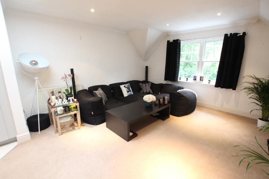 Property photo 3 of 4