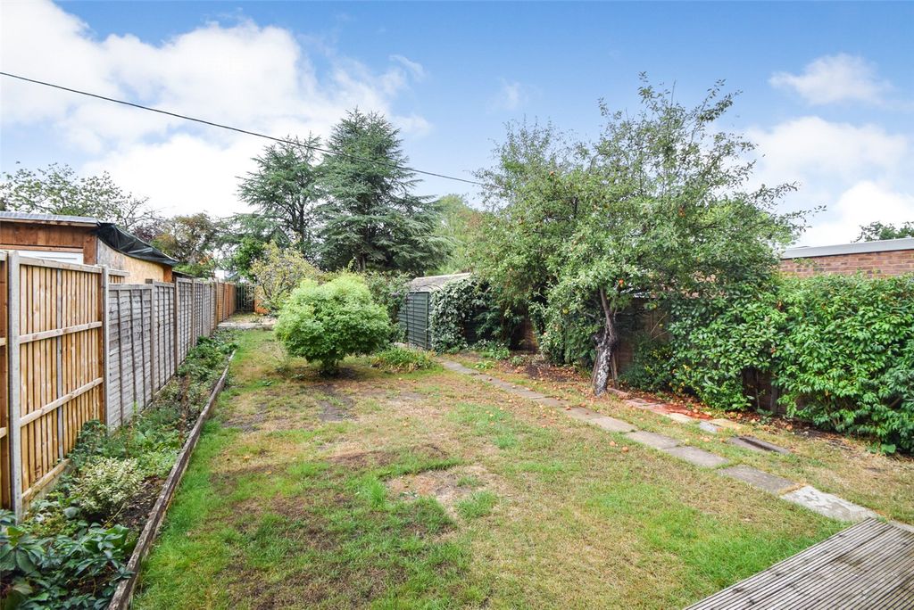 Property photo 3 of 19 Picture No. 09