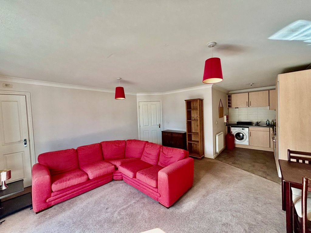 Property photo 3 of 7