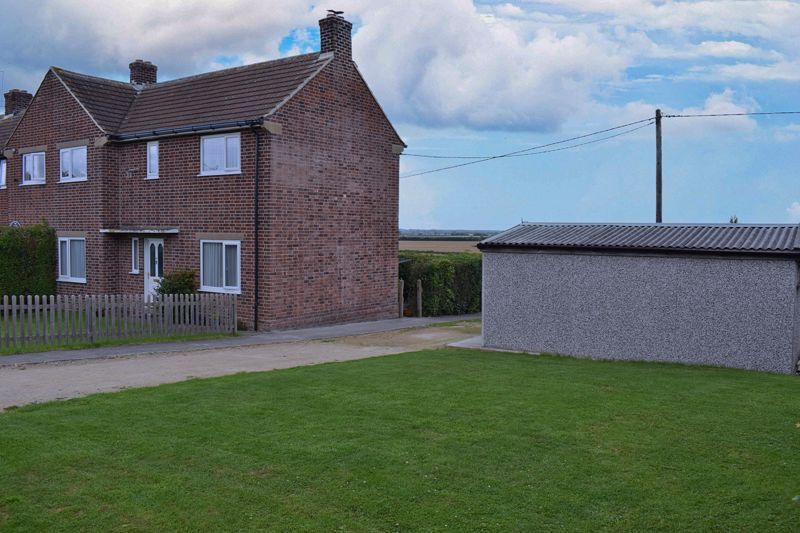 Property photo 2 of 15 Garden