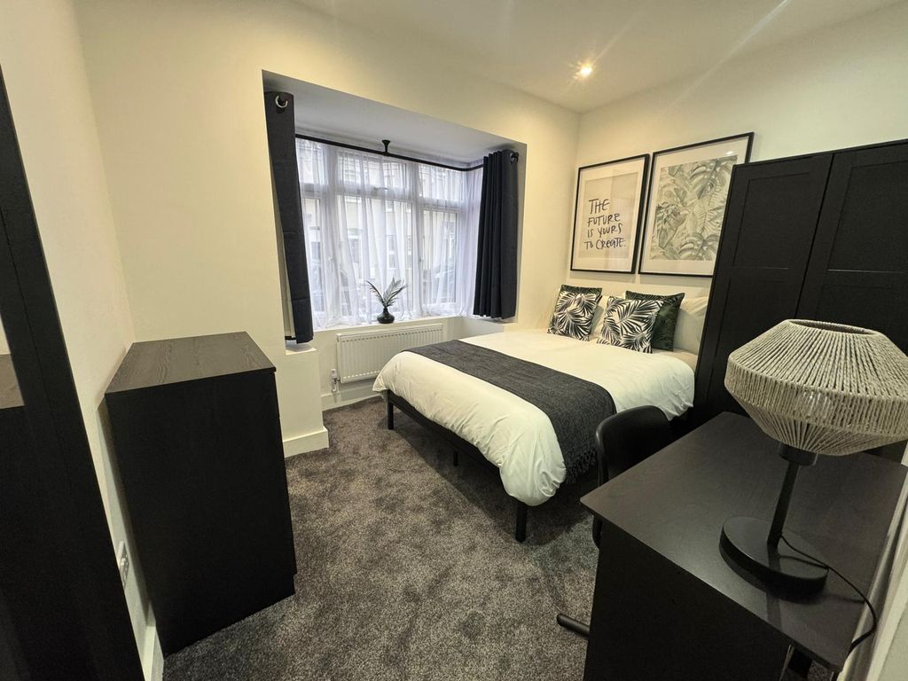 Property photo 1 of 8 Whatsapp Image 2026-01-15 At 2.19.19 Pm.Jpeg