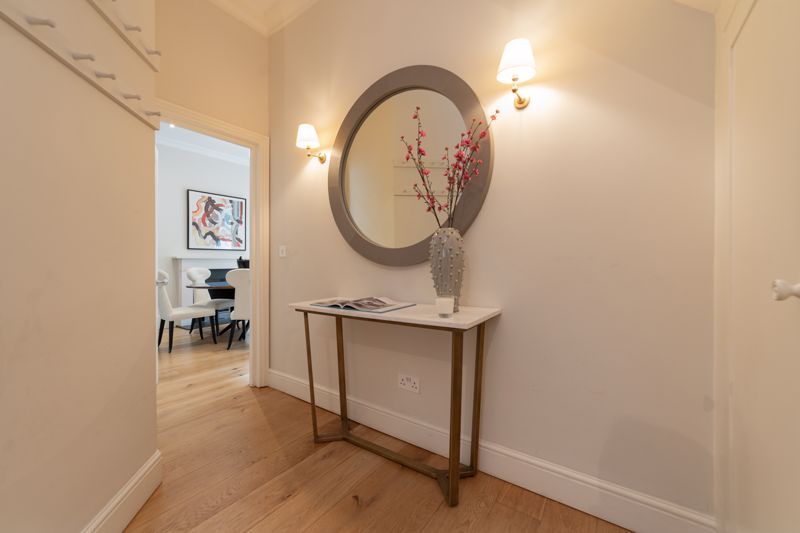 Property photo 2 of 30 Photo 13