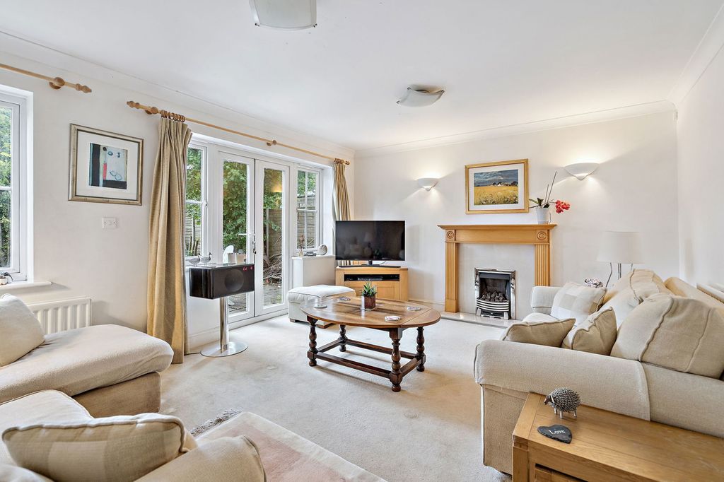 Property photo 2 of 14