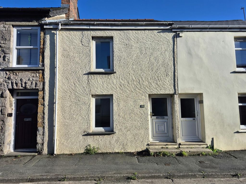 Property photo 1 of 17 53P Front.Jpeg