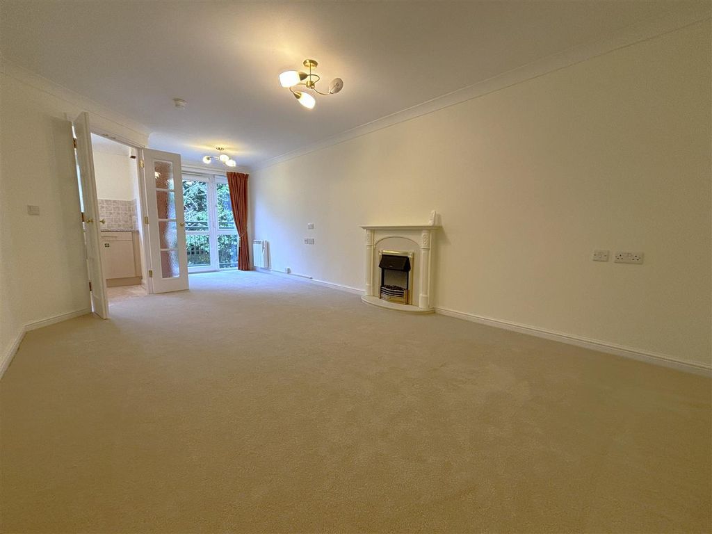 Property photo 2 of 16 8.Jpg