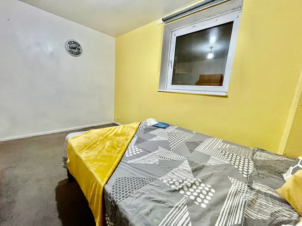 Property photo 2 of 6