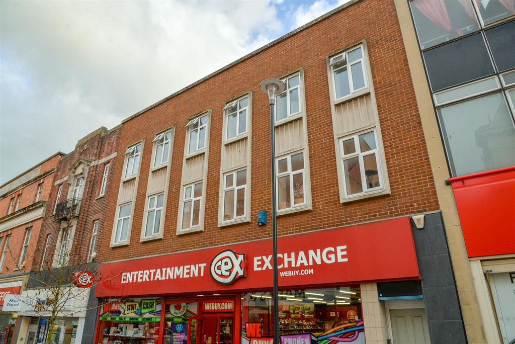 Property photo 1 of 12 External 2.Jpg