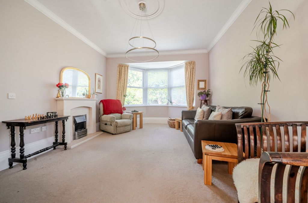Additional image 13 of 6 bed detached house for saleFarnham Road, Liss GU33