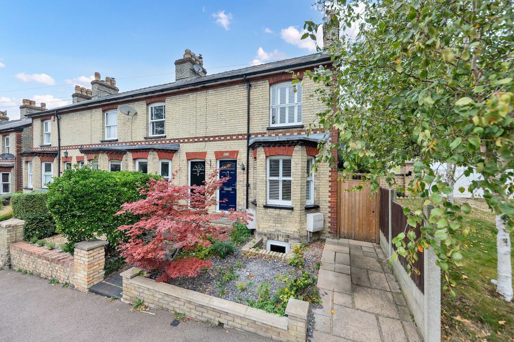 Property photo 1 of 17