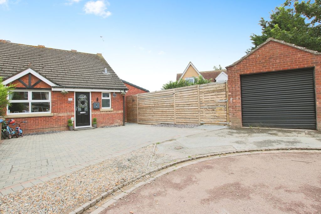 Property photo 1 of 17 4375012