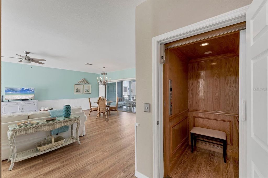 Property photo 2 of 19 <Alttext/>