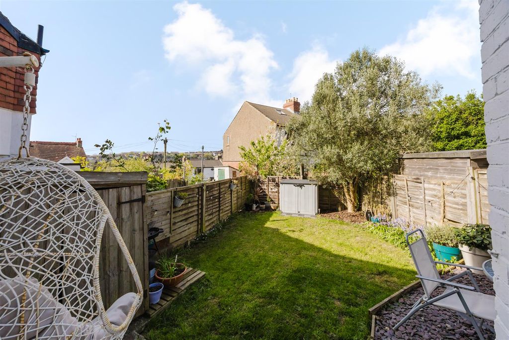 Property photo 2 of 17 Rear Garden