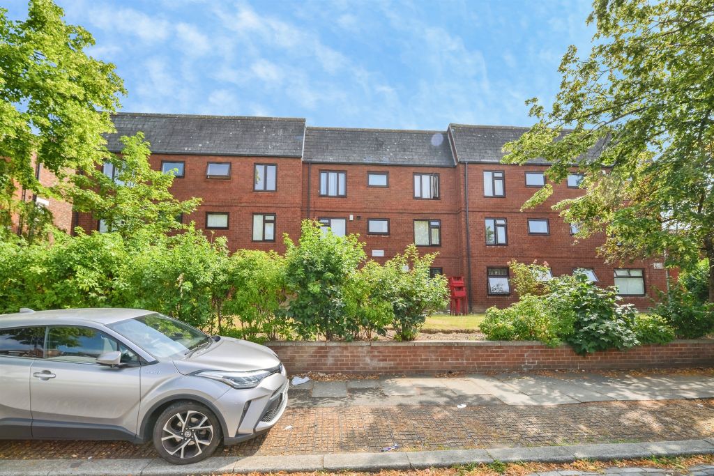 Property photo 1 of 10