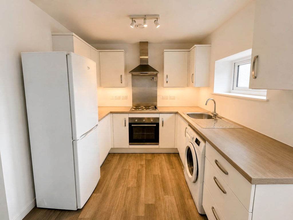 Property photo 2 of 9