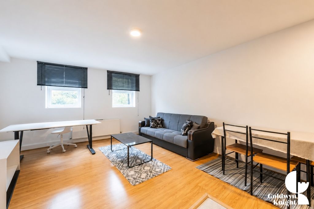 Property photo 1 of 6 29E645Bf-9F1F-4607-9654-4F6B6B667B97