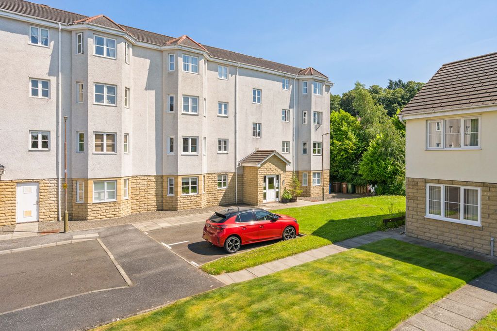 Property photo 1 of 14 65 Barkhill Road 03