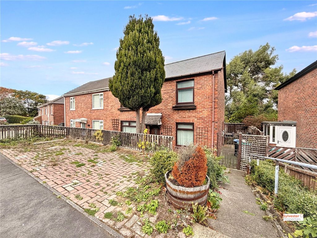 Property photo 1 of 15 Picture No. 02
