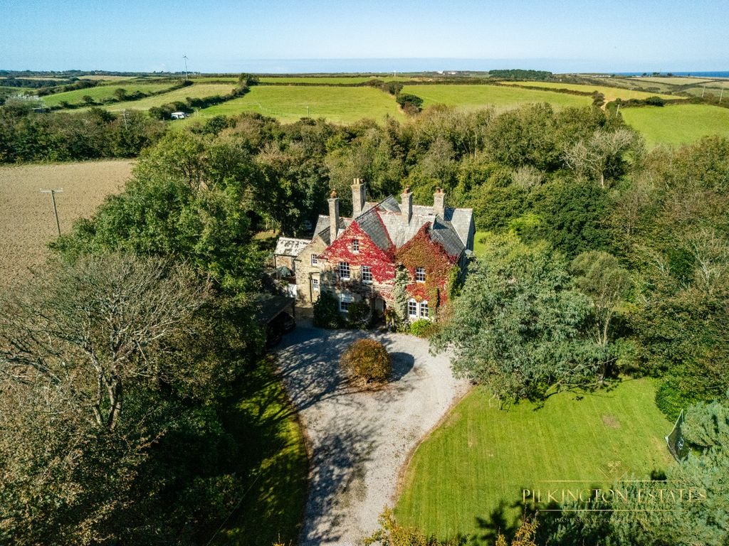 Property photo 1 of 27 4437131