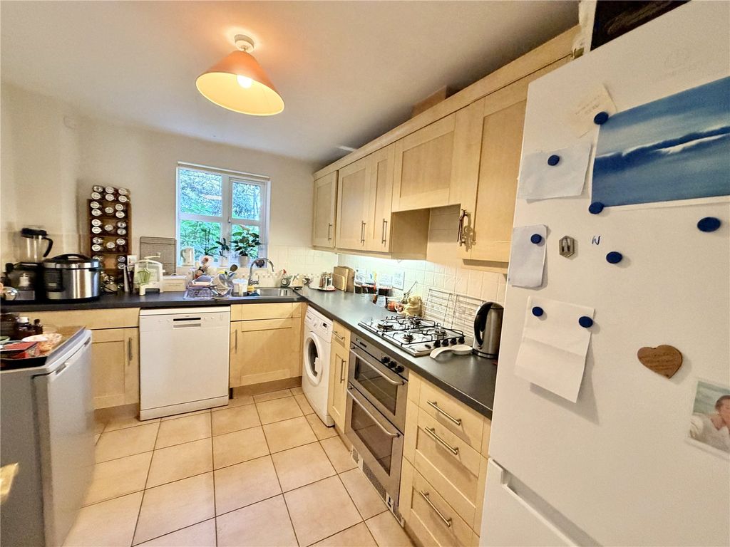 Property photo 2 of 6 Picture No. 02