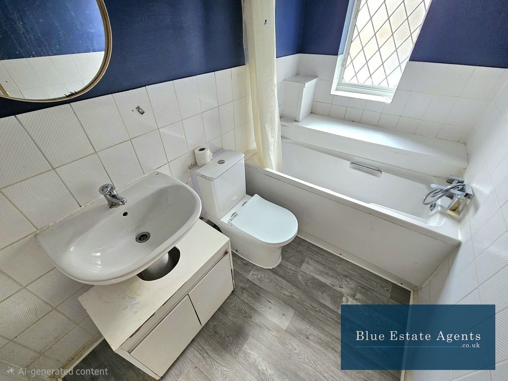 Property photo 3 of 5 Bathroom