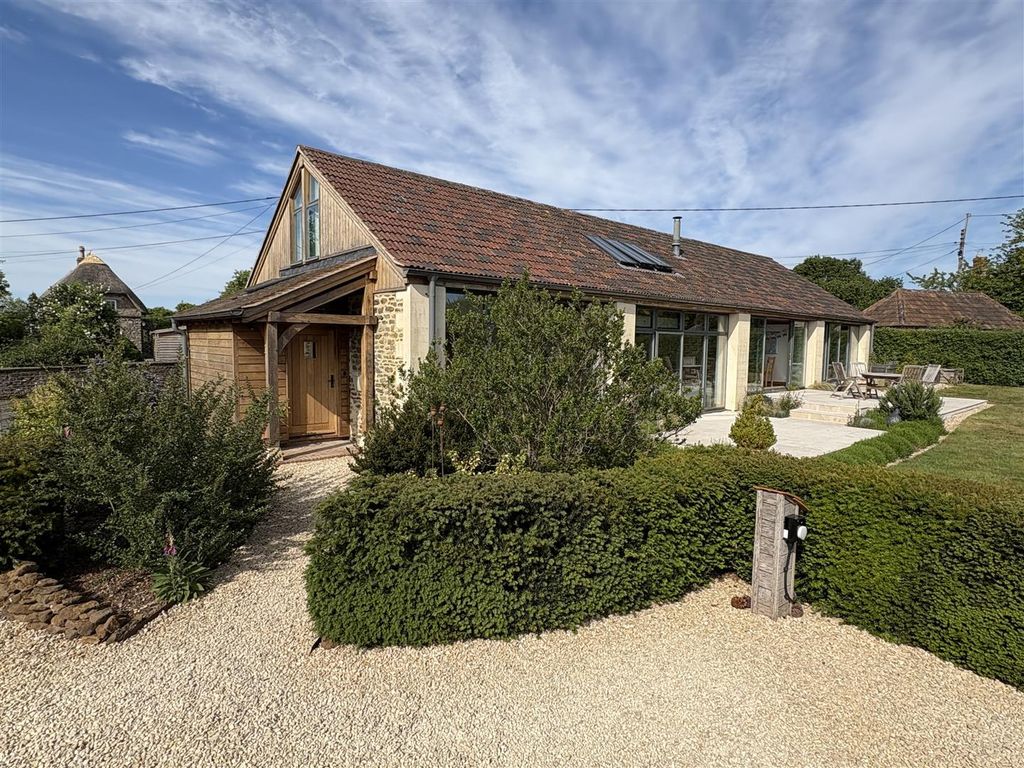 Property photo 1 of 34 1.Jpg