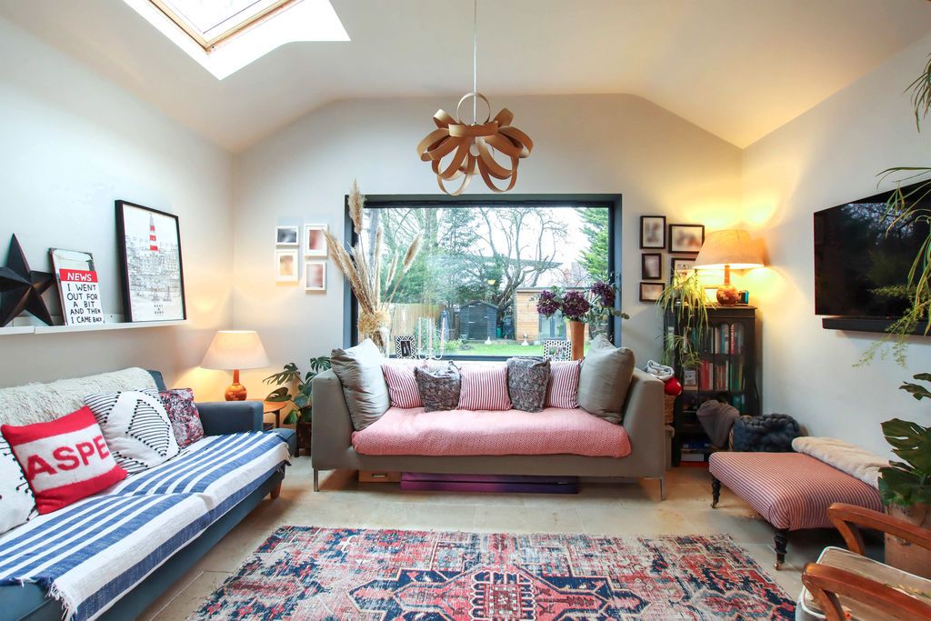 Property photo 3 of 24 Photo 1